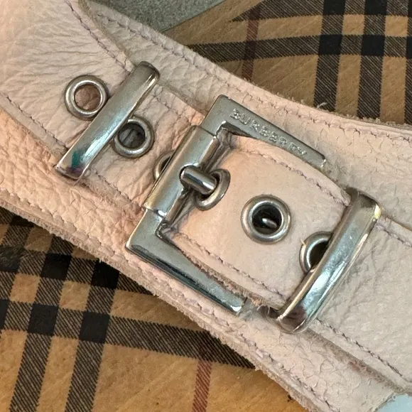 🩷 BURBERRY LIGHT PINK LEATHER CLOGS!