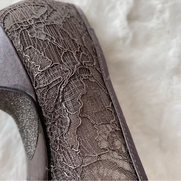 Adrianna Papell Heels