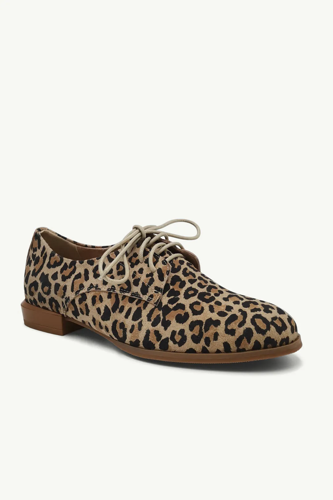Alessia leopard