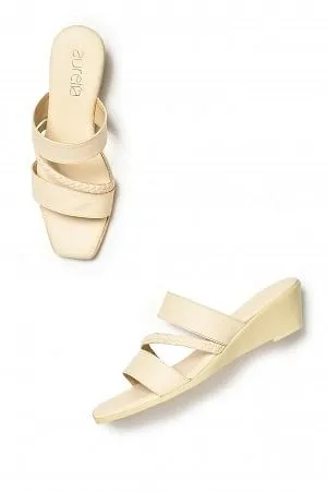 Aurelia Solid Ecru Square Wedge