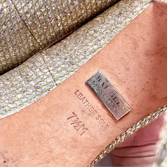 Badgley Mischka Humbie II Gold Glitter Sparkle Peep toe Platform size 7.5