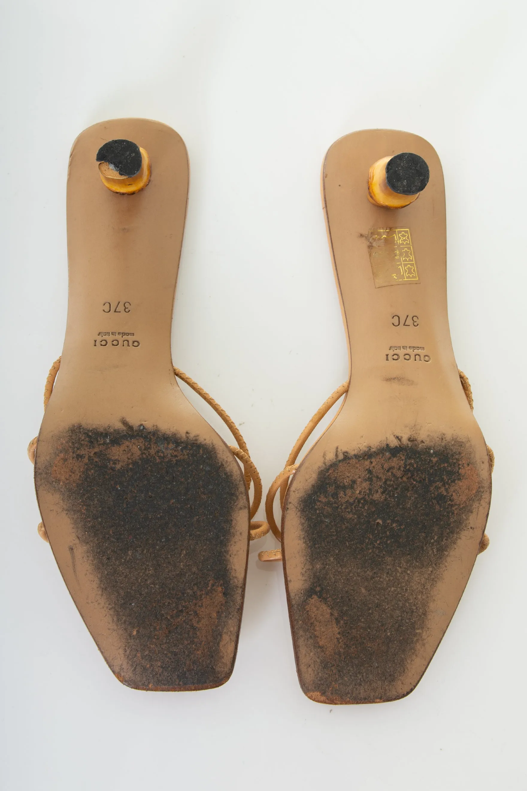Bamboo Heels 37