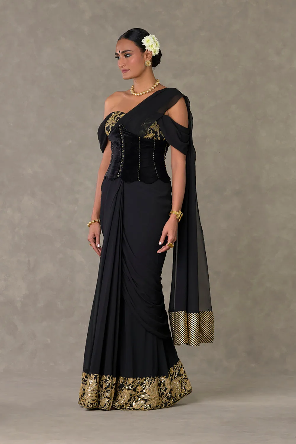 Black 'Neel- Kamal' Corset Saree