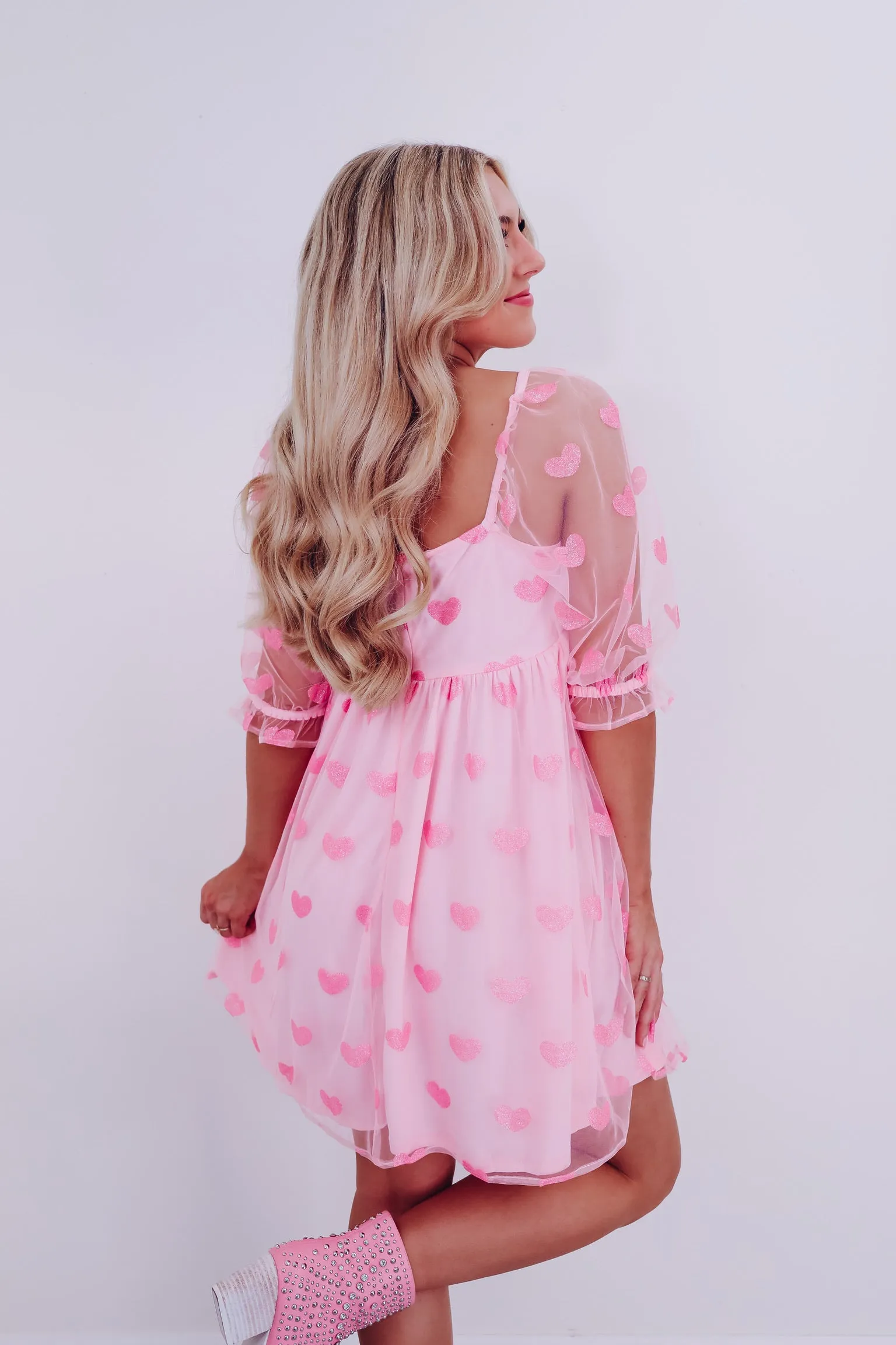 Charming Heart Print Chiffon Mini Dress - Pink