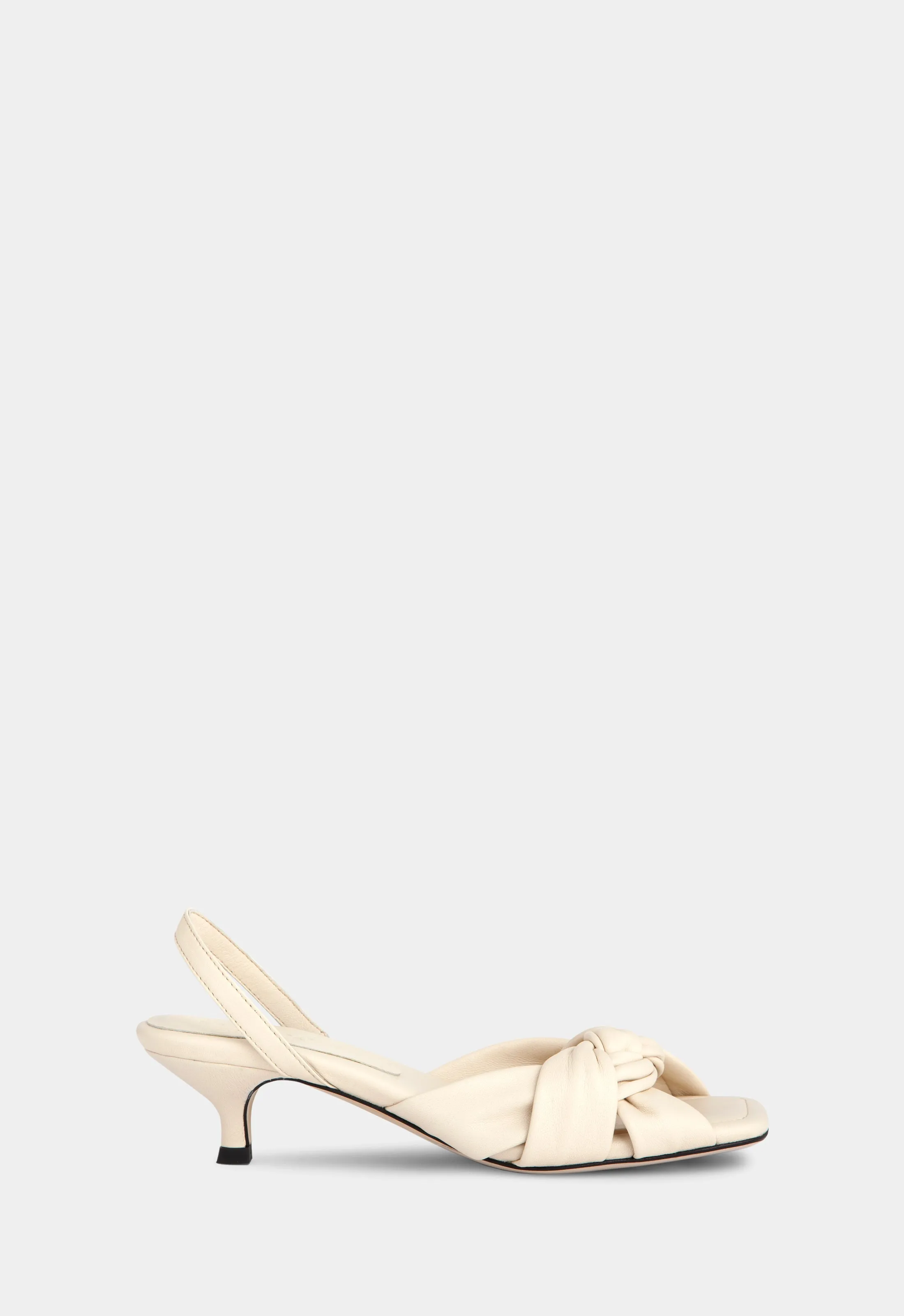 Claire - Off White