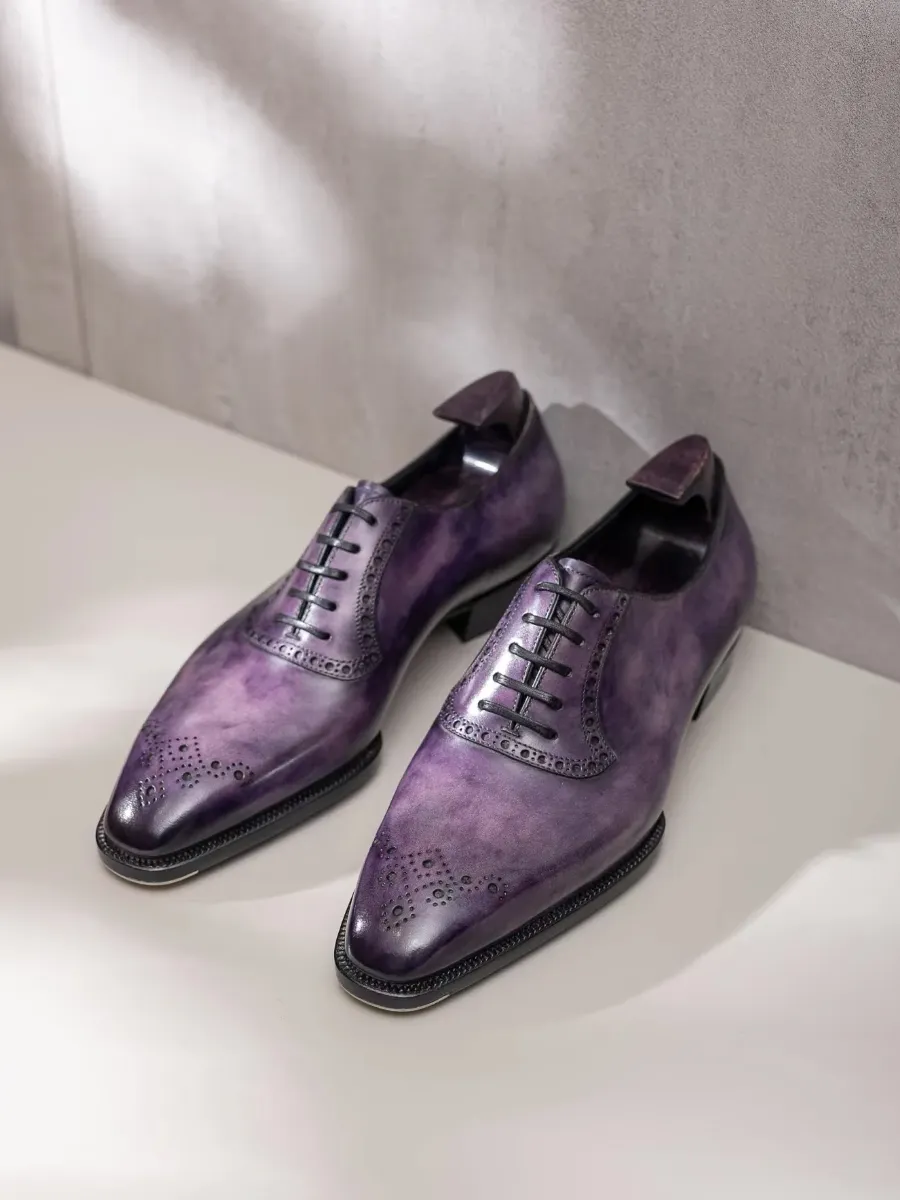 Engraved Lace-Up Breathable Brogues