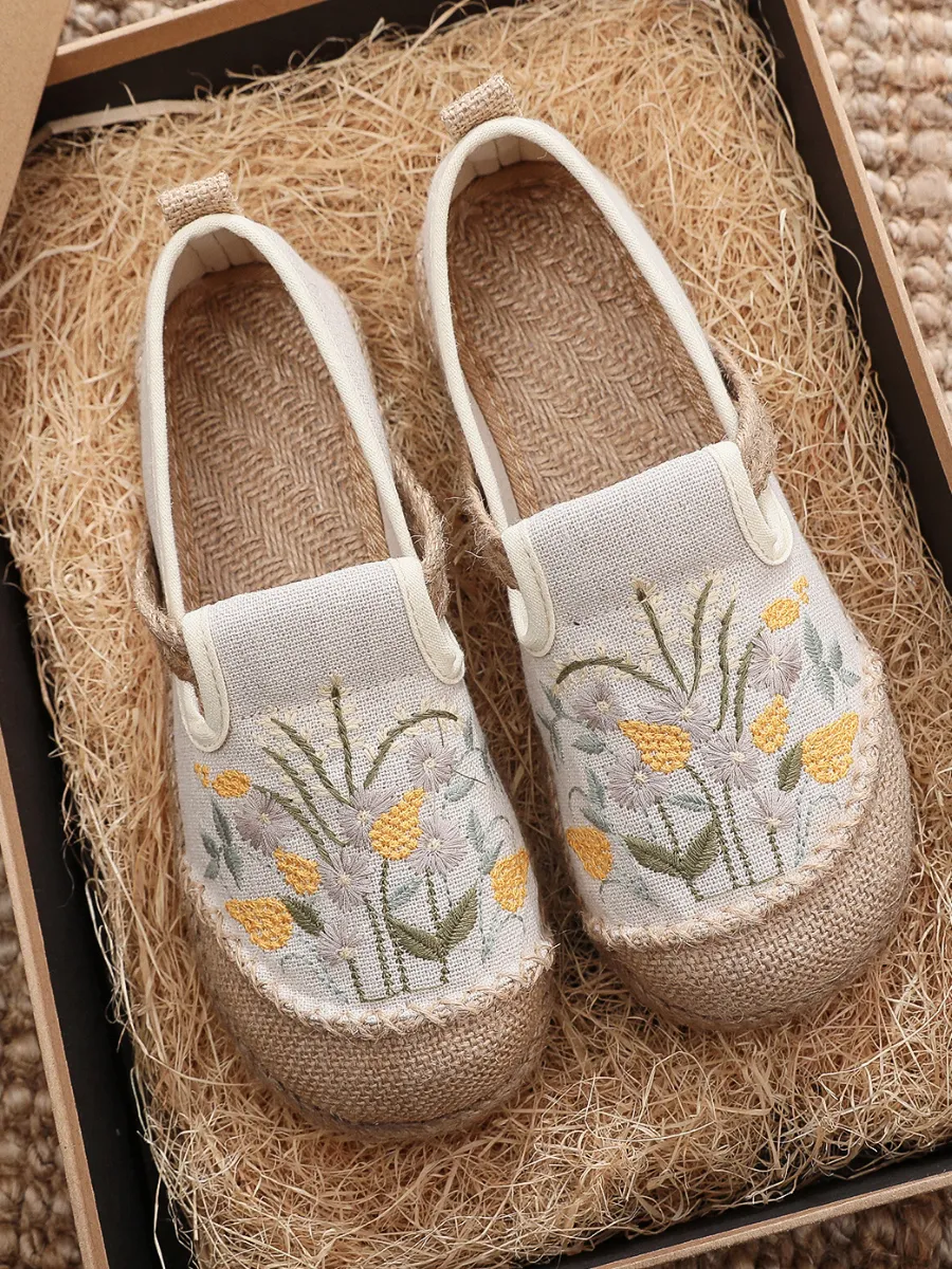 Field Corn Embroidered Round Toe Linen Espadrilles - Beige