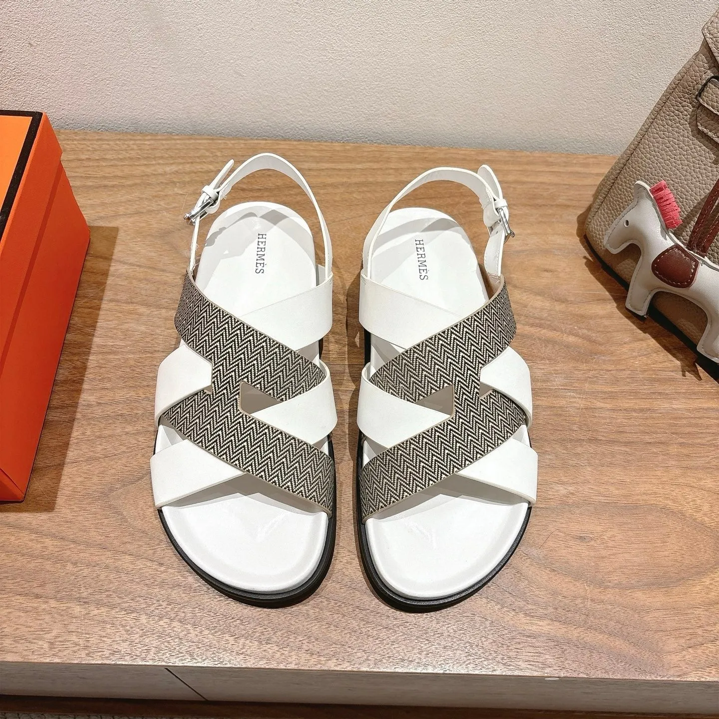 HM 25 Heracles Sandal White Calfskin Grey Canvas