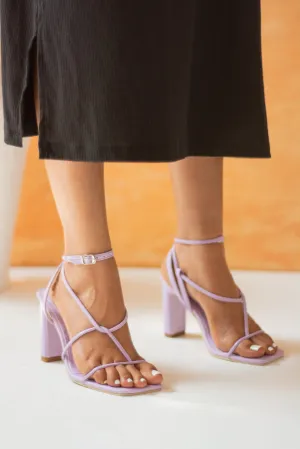 Lanthe Buckel Up Block Heels