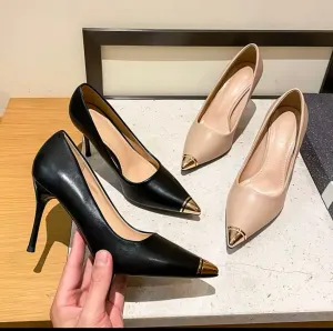 Lara Heels
