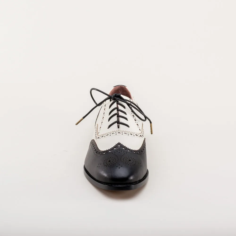 Lawrence Men's Vintage Spectator Shoes (Black/Ivory)