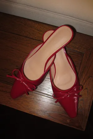 Lola Kitten Heels in Carmine Red