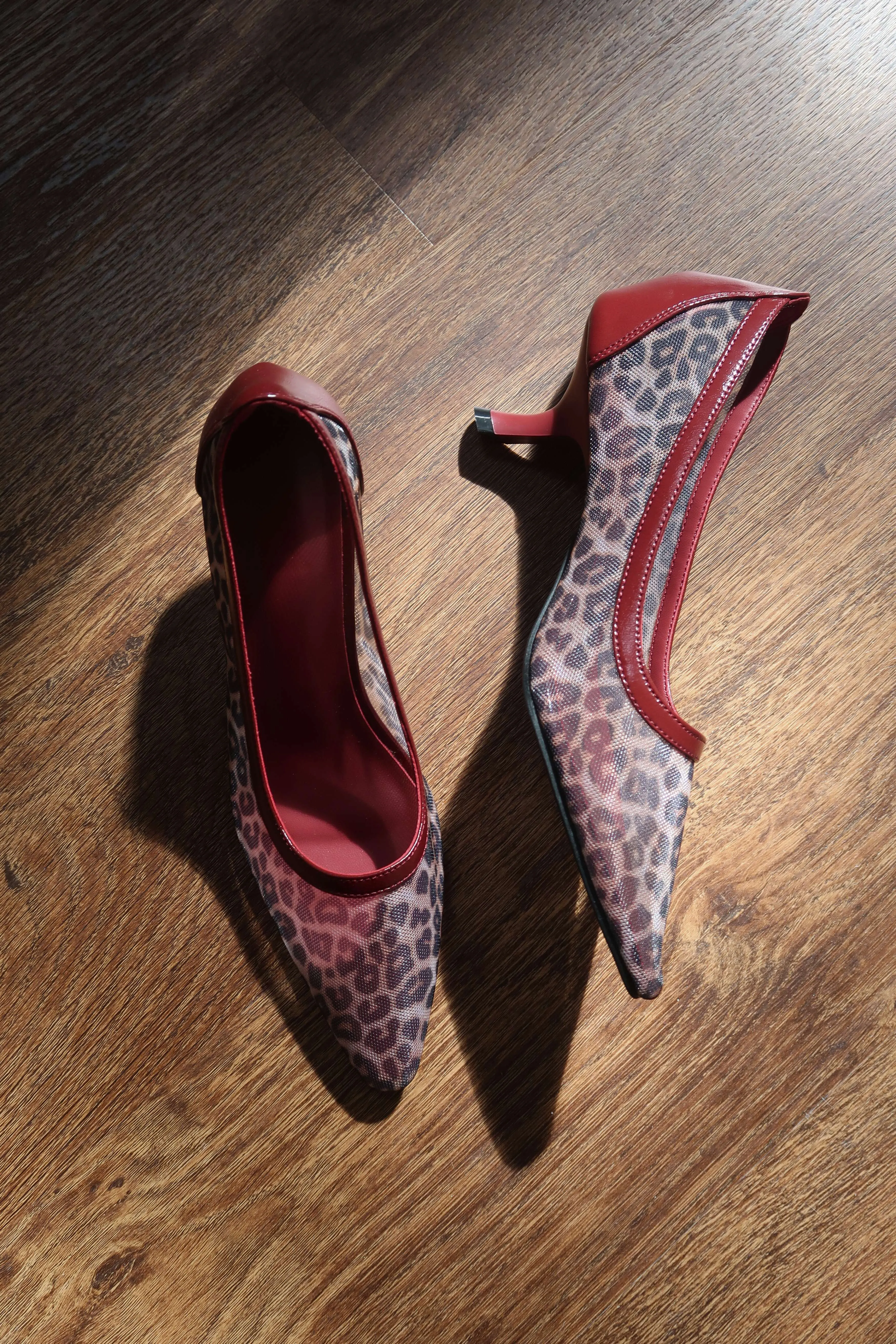 Lucy Mesh Heels in Solange