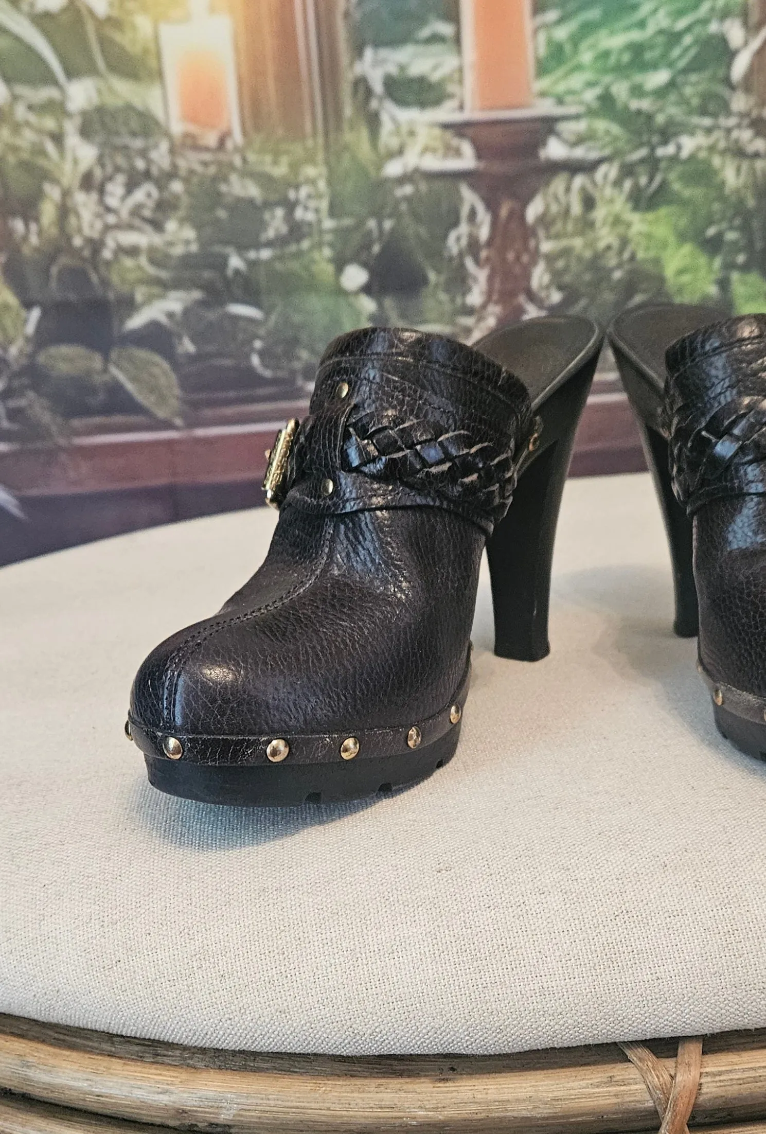 Michael Kors Braided Buckle Leather Llogs