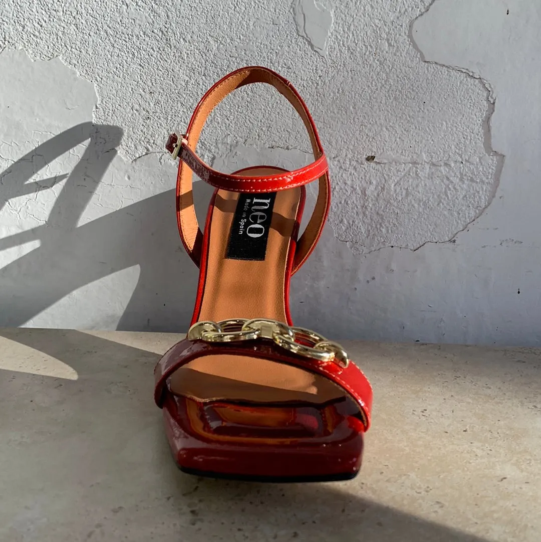 Neo 23600 Red (Gold Chain)