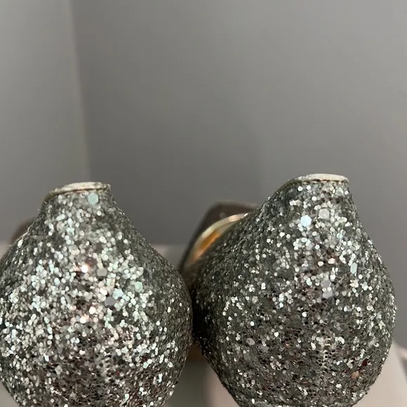 NEW MARC FISHER HARPYLY BEDAZZLED SILVER GLITTERY SPARKLING Ombré HEELS