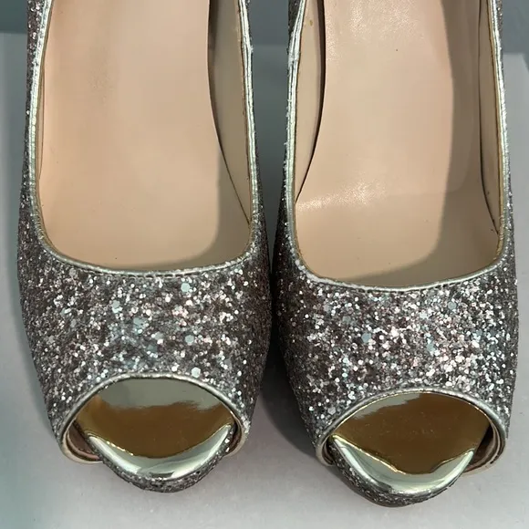 NEW MARC FISHER HARPYLY BEDAZZLED SILVER GLITTERY SPARKLING Ombré HEELS
