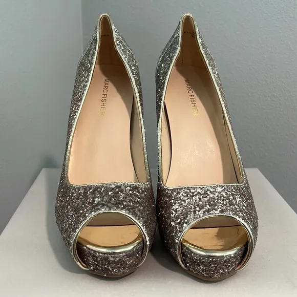 NEW MARC FISHER HARPYLY BEDAZZLED SILVER GLITTERY SPARKLING Ombré HEELS