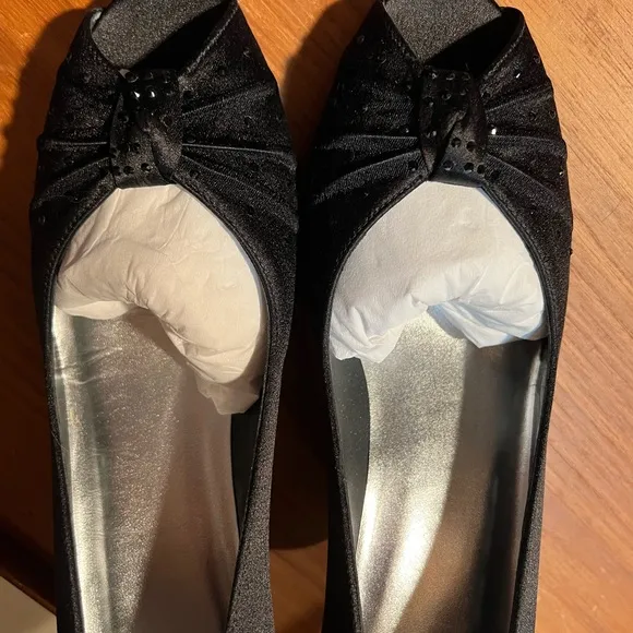 New Stuart Weitzman open toe heels