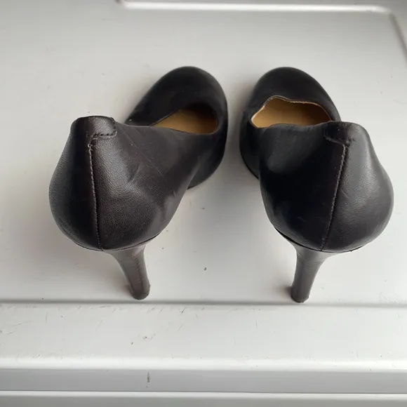 Nine West ambitious heels black stiletto pump round toe leather women size 7 1/2