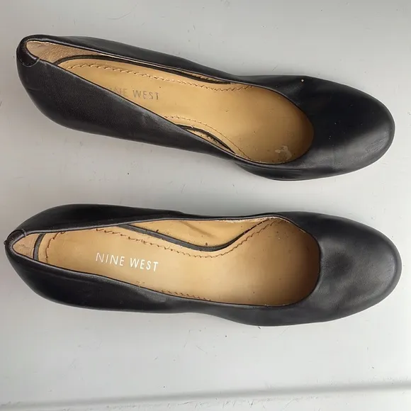 Nine West ambitious heels black stiletto pump round toe leather women size 7 1/2