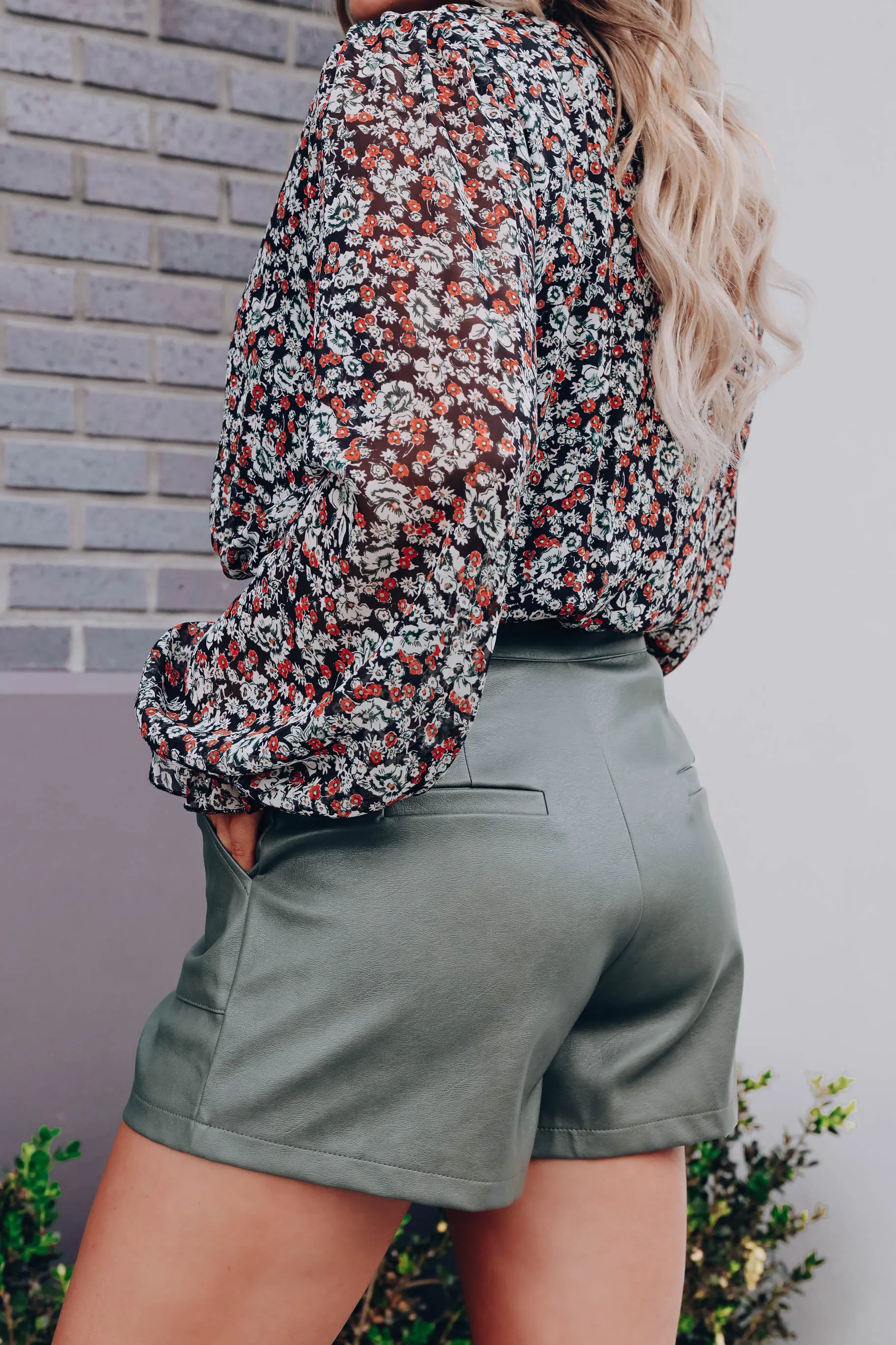 Serena Faux Leather Shorts - Olive.