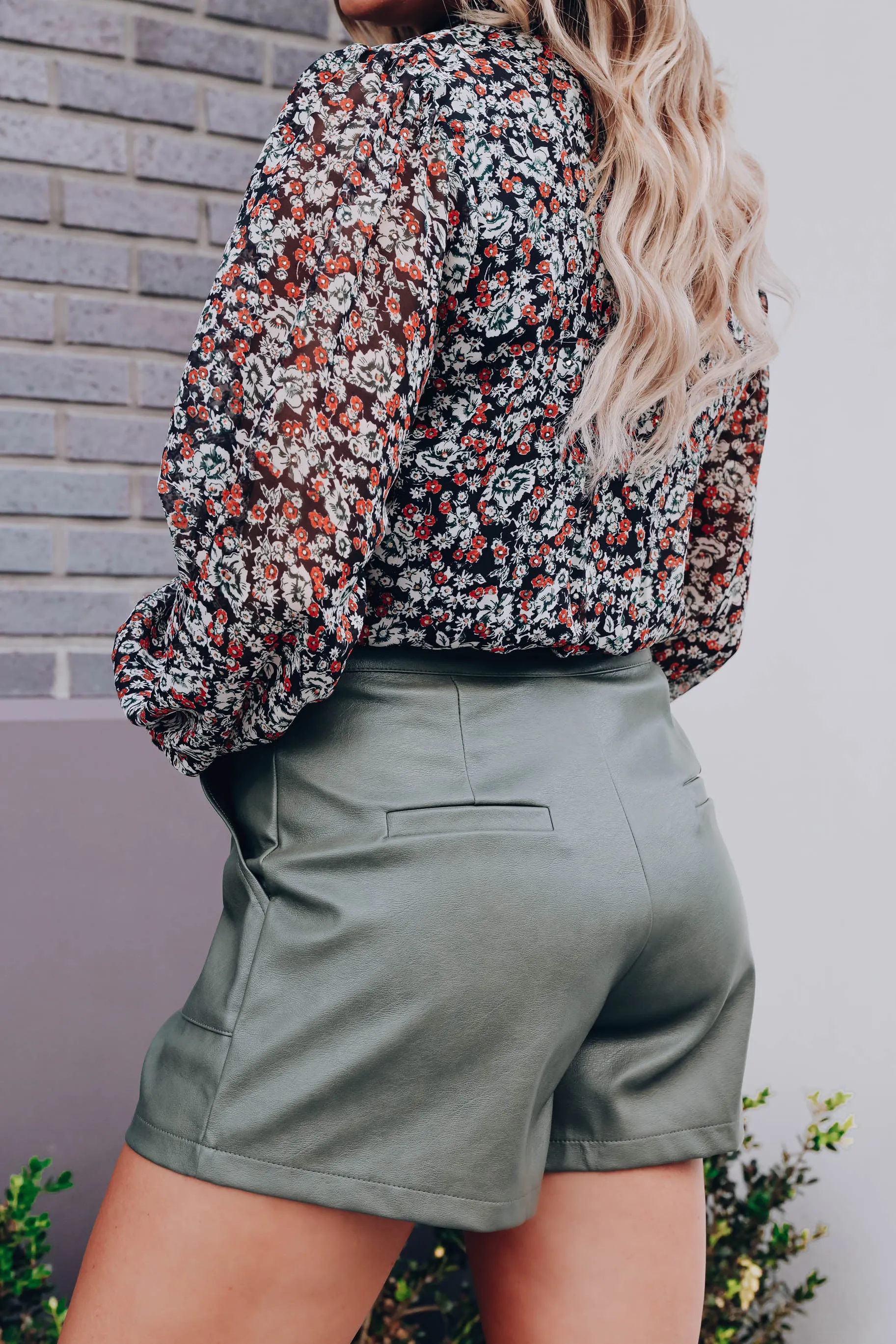 Serena Faux Leather Shorts - Olive.