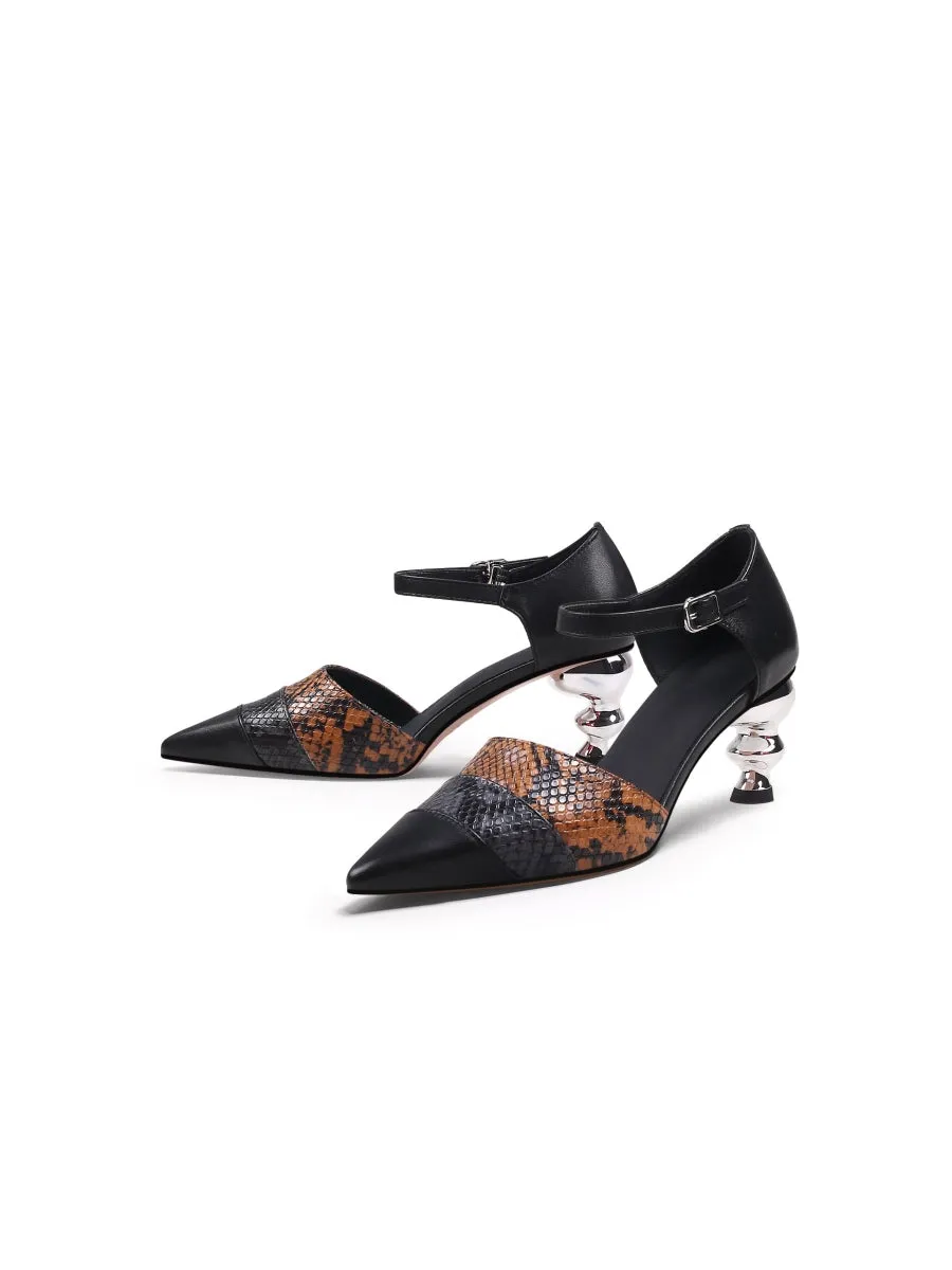 Smiley Patterned Detail Belted Women'S Heeled Pump - Brown