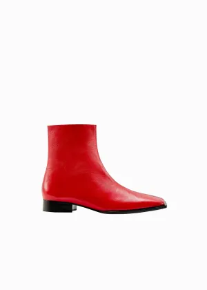 Square Boot