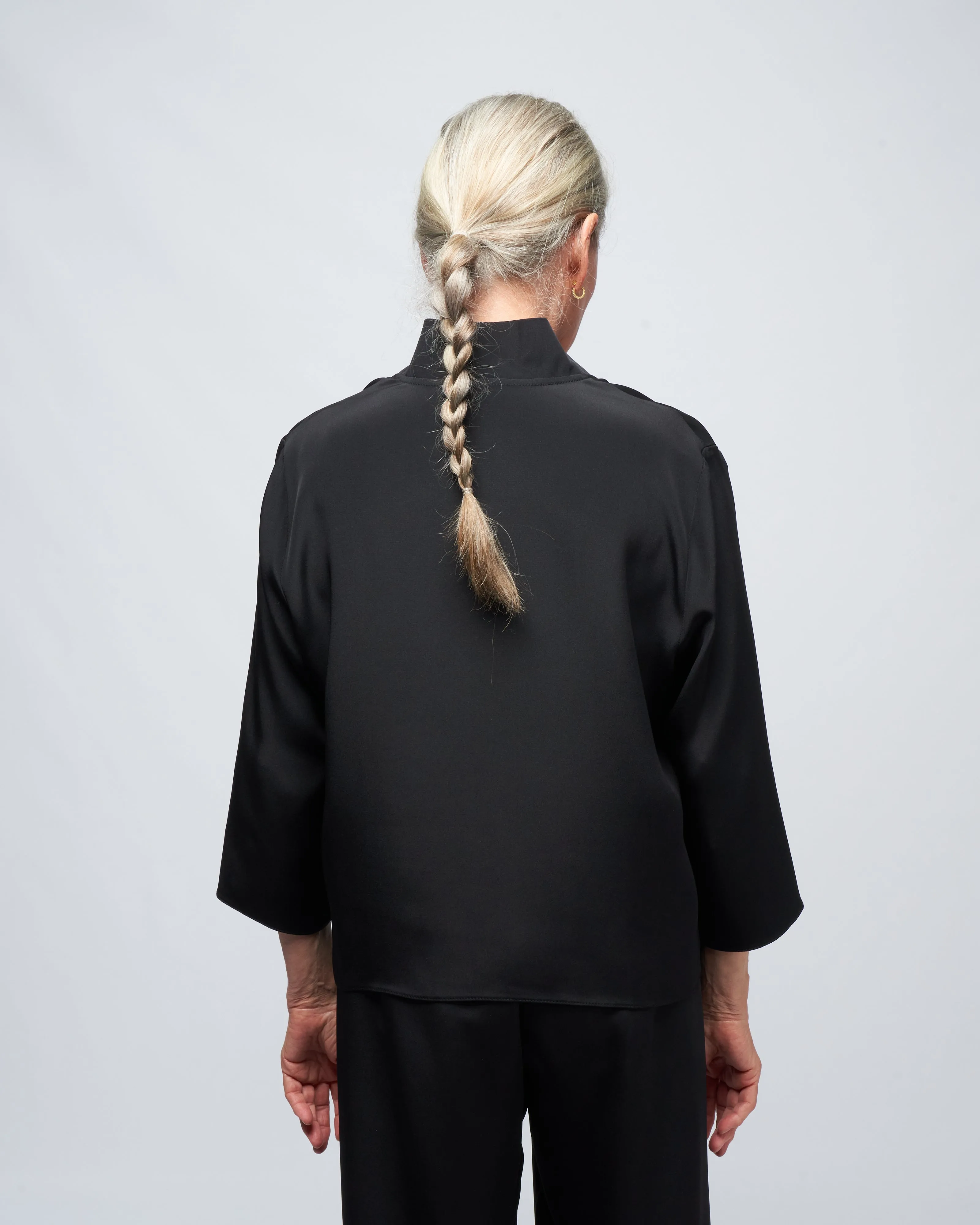 square front frolic top - black