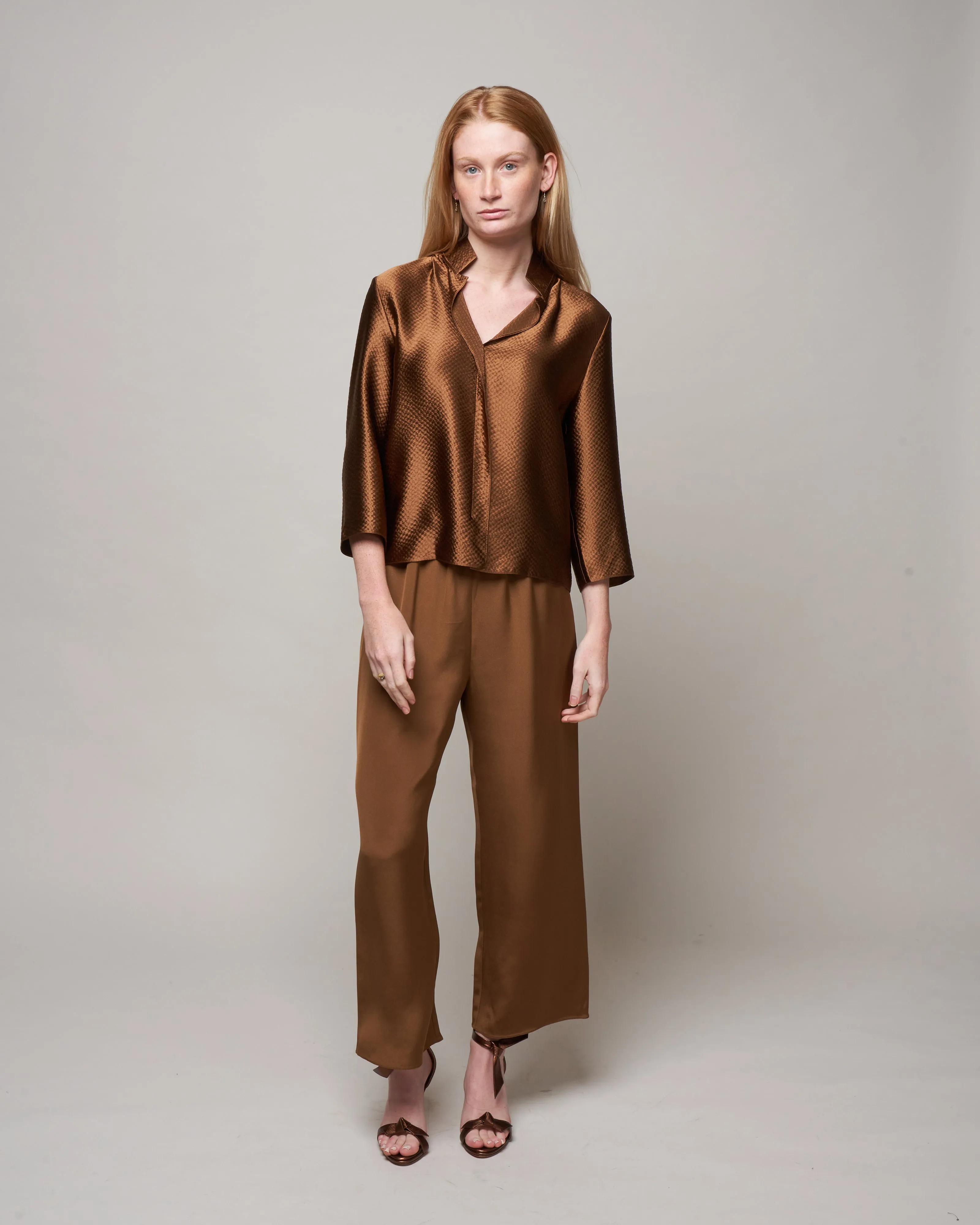 square front frolic top - clove