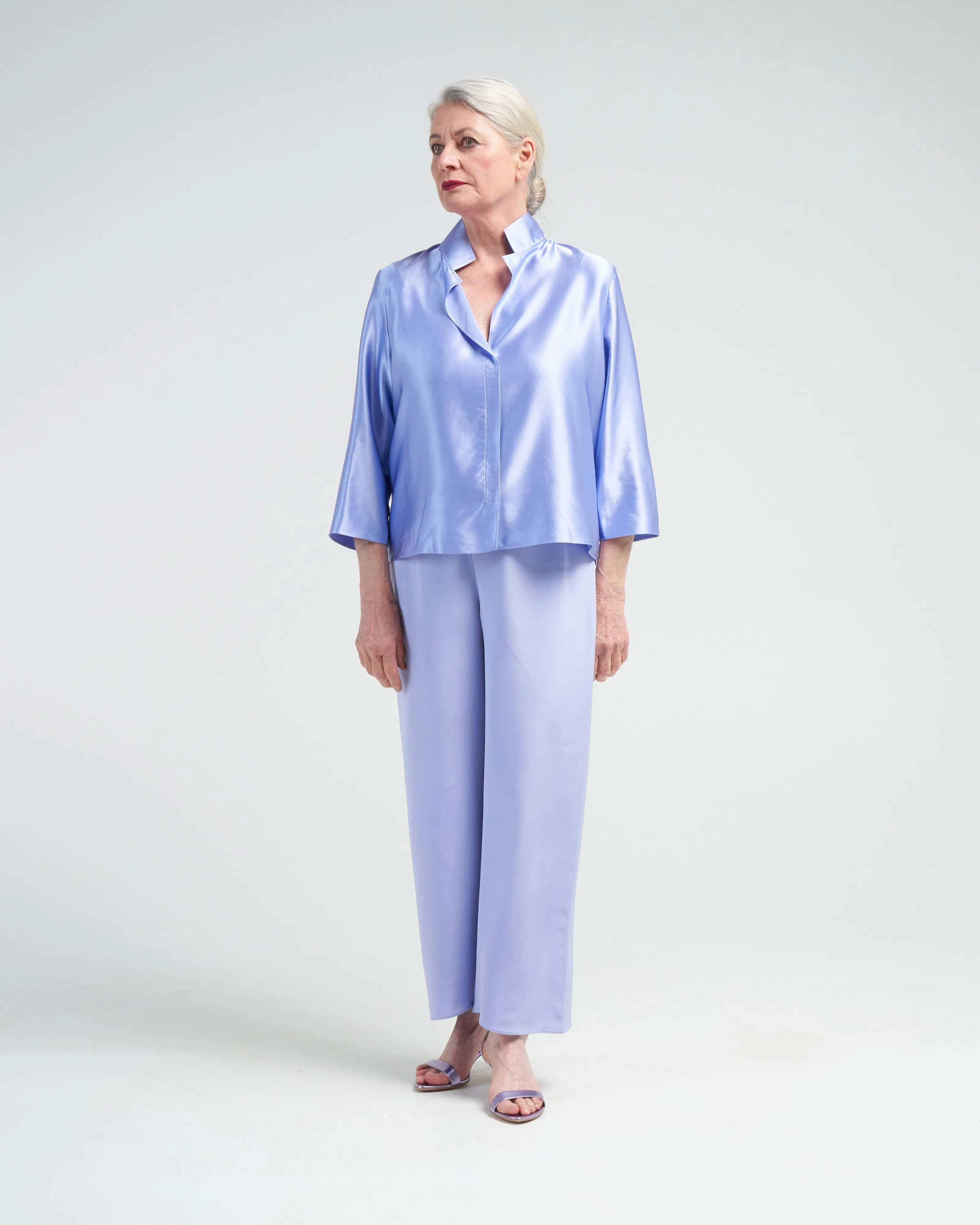 square front frolic top - iris