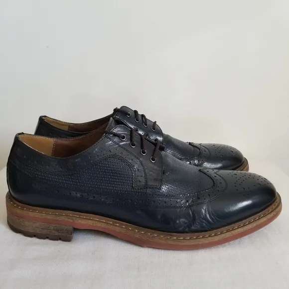 Steve Madden Blue Leather Wingtip Oxfords