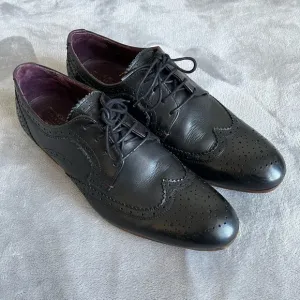 TED Baker London Black Granet Wingtip Oxfords men’s Dress Shoes size 9.5…