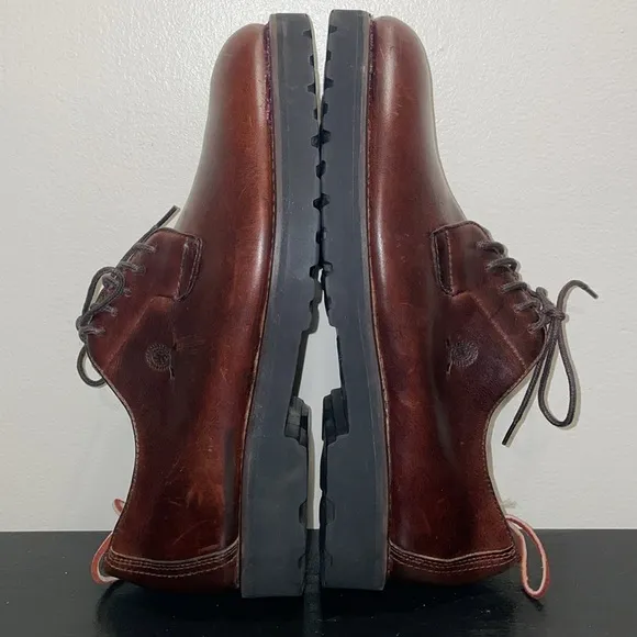 Tommy Hilfiger leather Oxford.  Size 11.5.