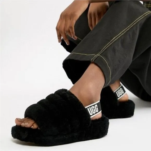 UGG Women's Fluff Yeah Slide Slipper Slingbacks Shearling Black Logo Strap Sz 11