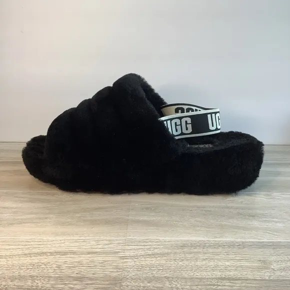UGG Women's Fluff Yeah Slide Slipper Slingbacks Shearling Black Logo Strap Sz 11