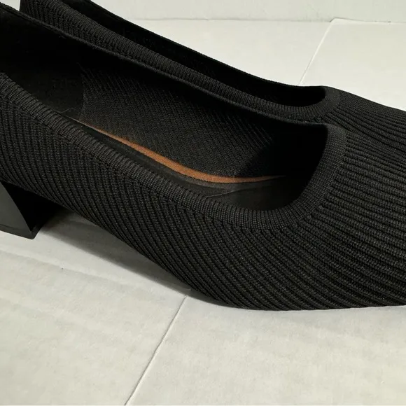 Vivaia Square Toe Chunky Heel