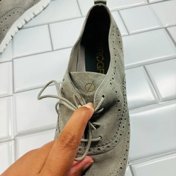Women's ZERØGRAND Wingtip Oxfords IRONSTONE SUEDE-OPTIC WHITE size 11B