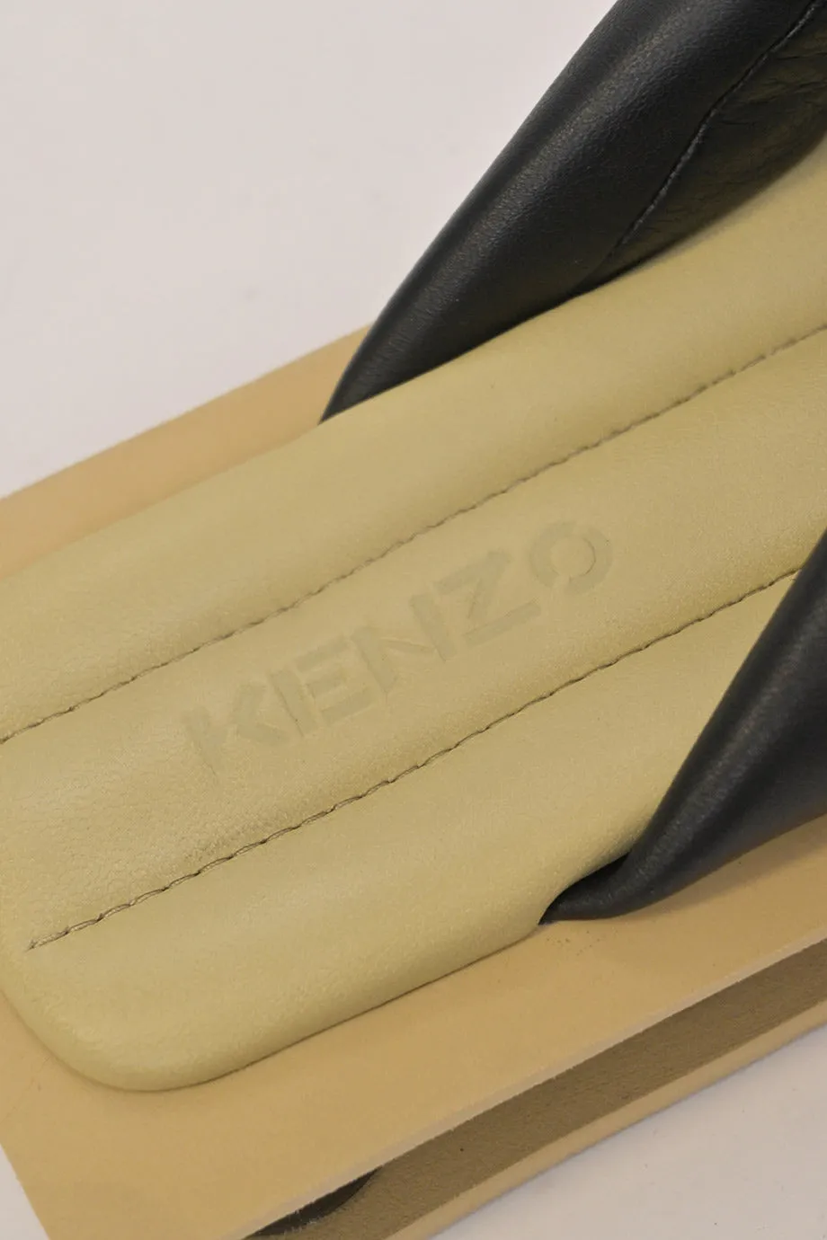 [WS7318] Kenzo | Flat sandals